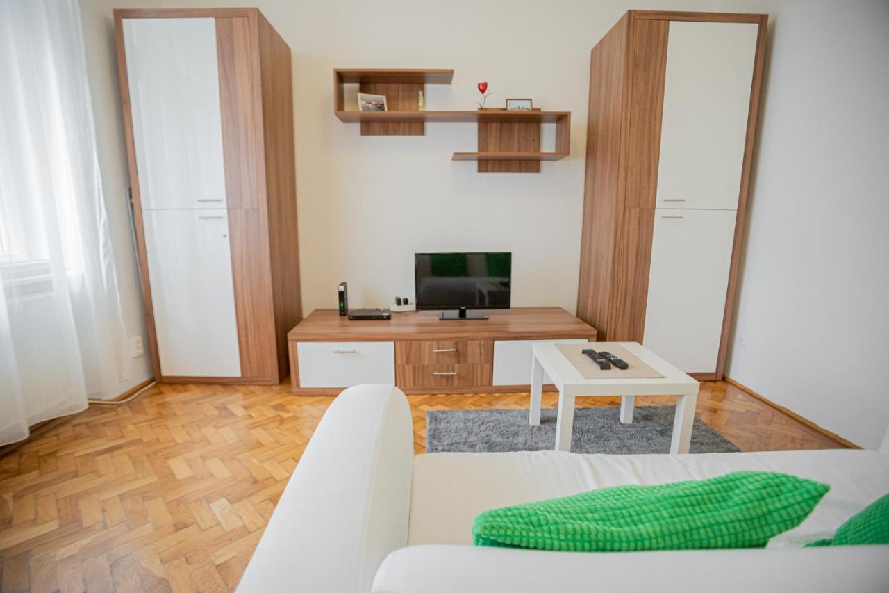 Molnar 20 Budapest